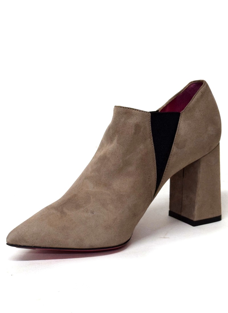 Ankle Boots aus Veloursleder mit Blockabsatz in Greige