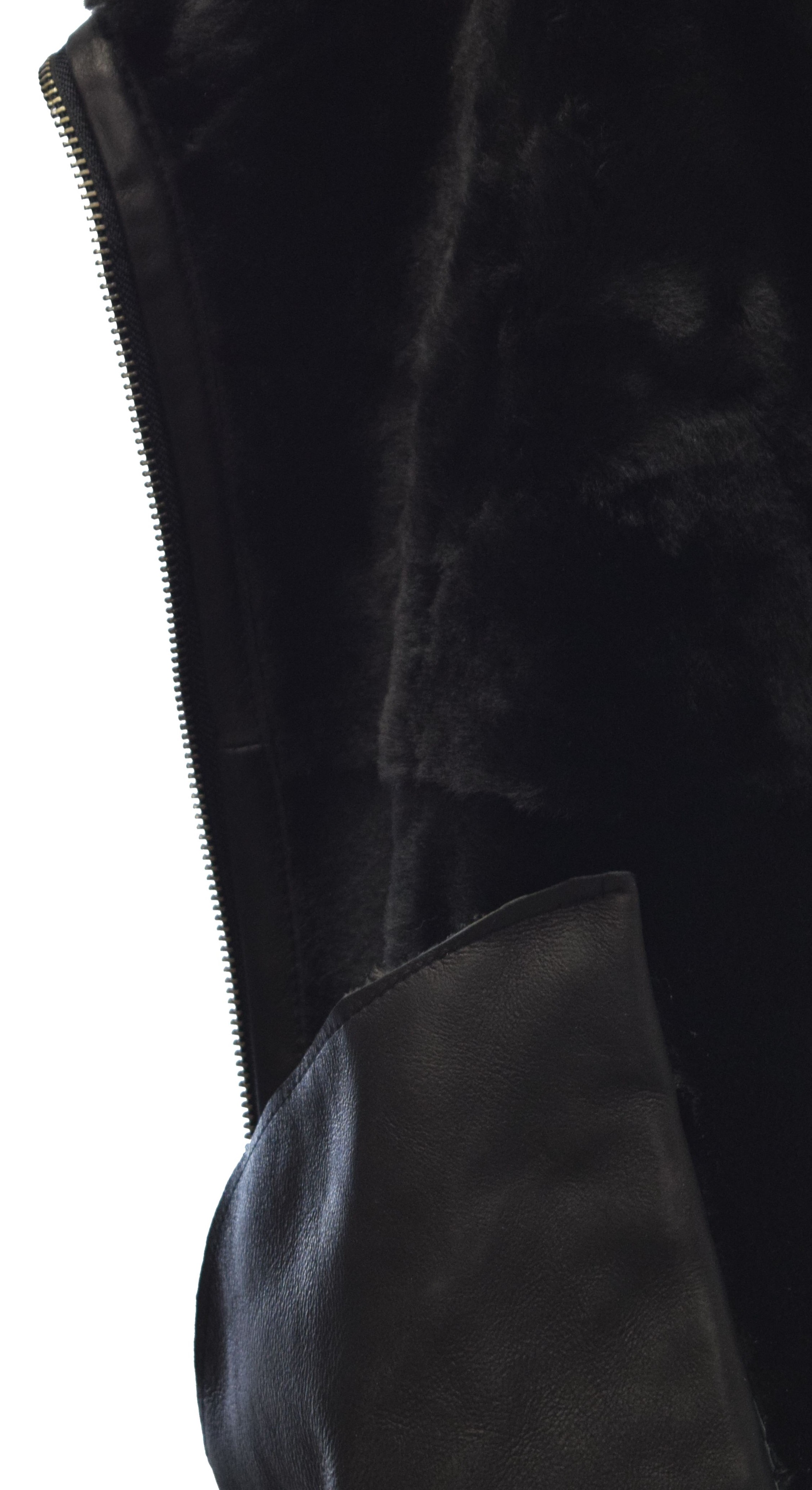 Damen Lammfellmantel Olivia mit großer Kapuze in Schwarz