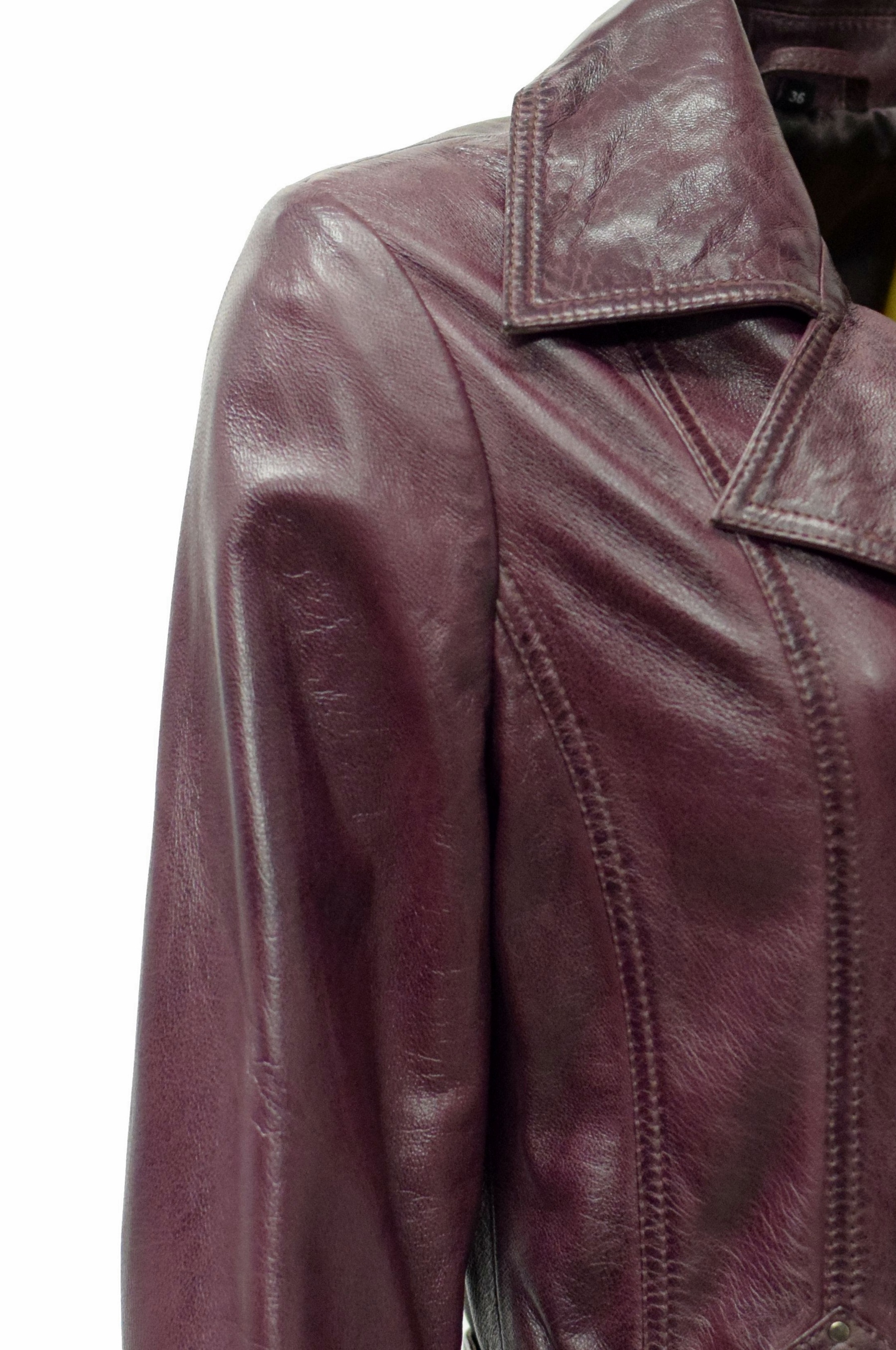 Damen Ledermantel Kaja in washed Burgund