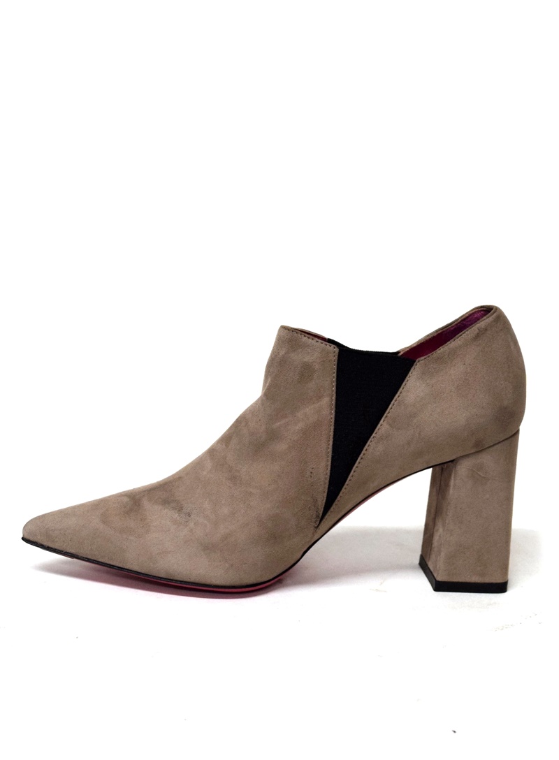 Ankle Boots aus Veloursleder mit Blockabsatz in Greige